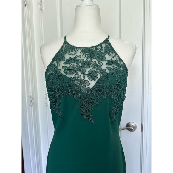 BADGLEY MISCHKA Tyler Emerald Lace Gown 8 MSRP $635 - Picture 3 of 12